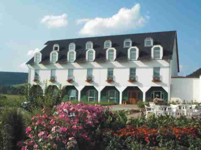 Hotel Zur Werra Schmalkalden Εξωτερικό φωτογραφία