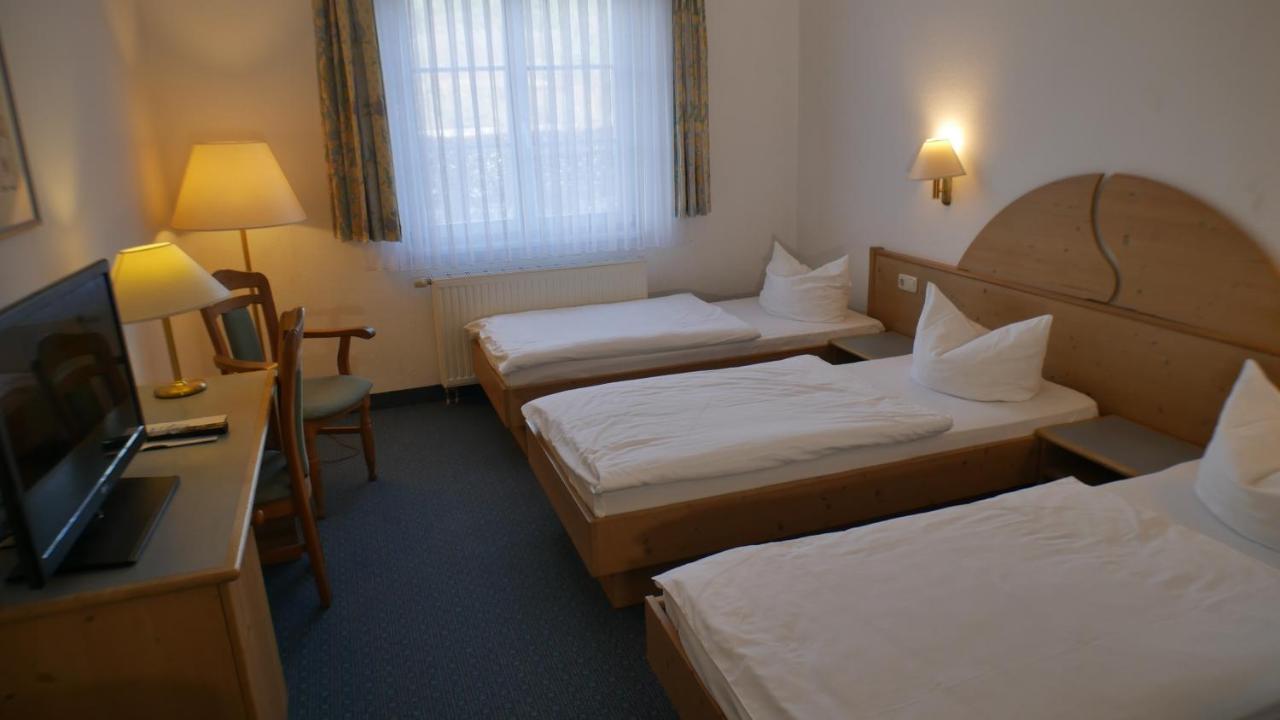 Hotel Zur Werra Schmalkalden Εξωτερικό φωτογραφία